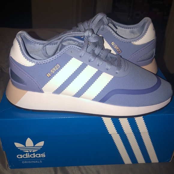 adidas n5823